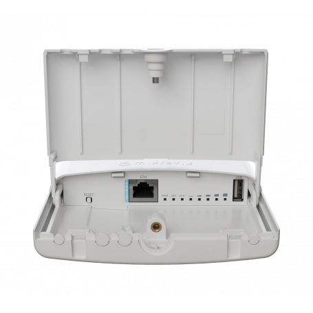 Wi-FI 6/7 Mikrotik NETBOX5AX NETBOX5AX MIKROTIK 5GHZ-AX (WIFI6) 1-1000 1-USB 2-RPSMA AP/CPE/Point-to-Point 802.11a/n/ac/ax