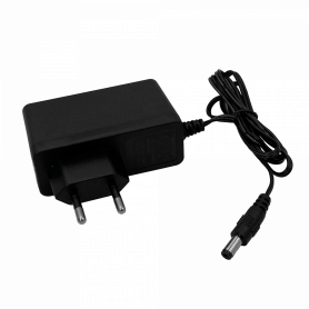 Transformador 12V Otras Marcas FONU-C FONU-C 1-Cable-85cm Plug-5,5x2,5mm 12V 1,5A 18W Plastic interior Fuente Poder