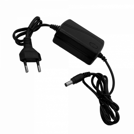 Transformador 12V Otras Marcas FONU-CC FONU-CC 2-Cables Plug-5,5x2,5mm 12V 1,5A 18W Plastica interior Fuente Poder