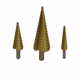 Broca / Sierra copa GENERICO BROCA-PINO3 BROCA-PINO3 AKILDA Kit 3-Brocas Pino 4-12 4-20 4-32mm p/Metal HSS Escalonadas